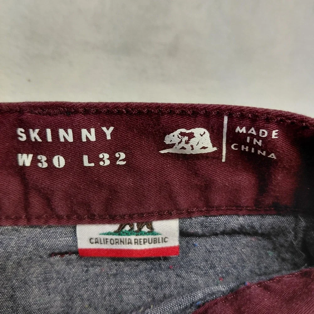 Bullhead Denim Co Mens Skinny Chino Pants Burgundy Maroon W30 L32 Slim Fit